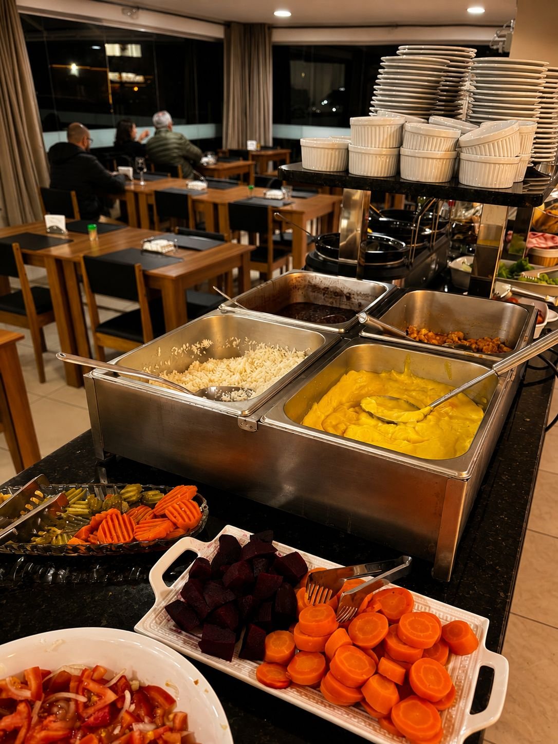Jantar no Cavalli Palace Hotel — foto 1